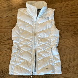 The North Face puffer vest womens XS White